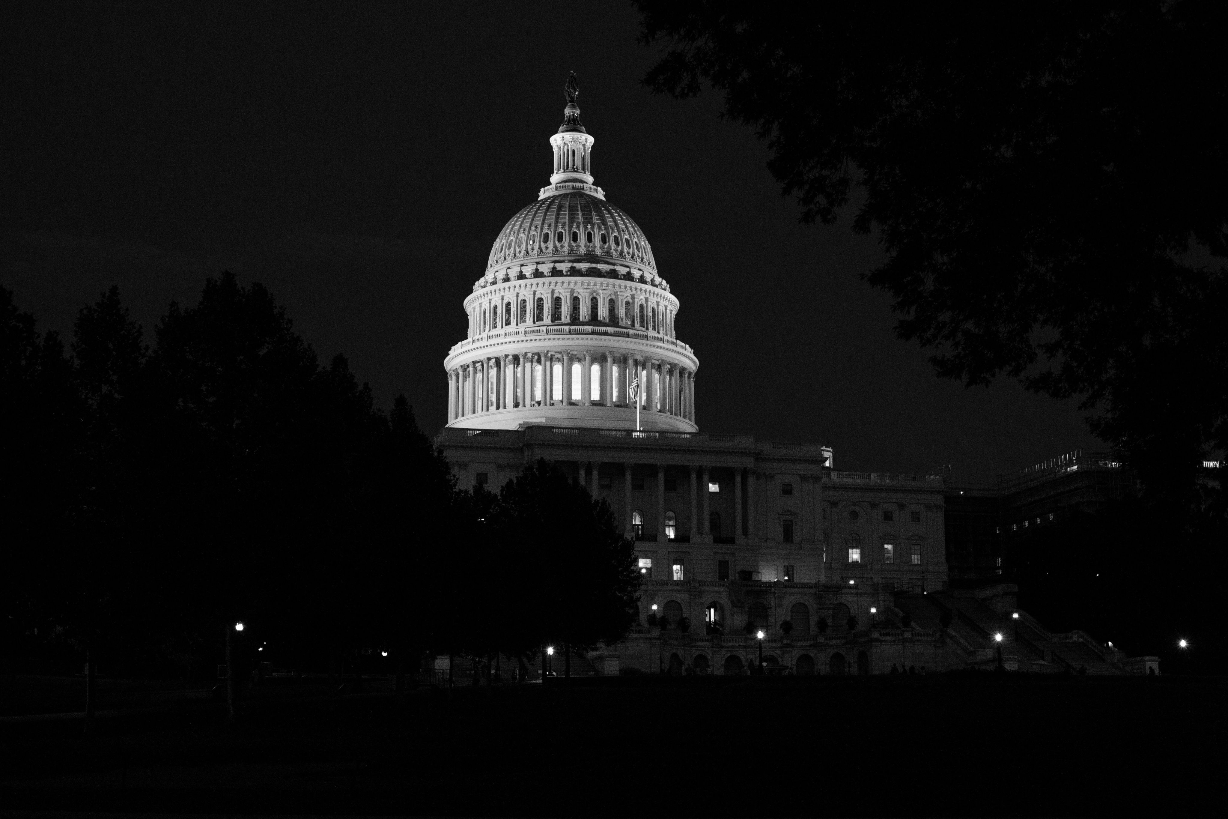 White House under clear sky at night